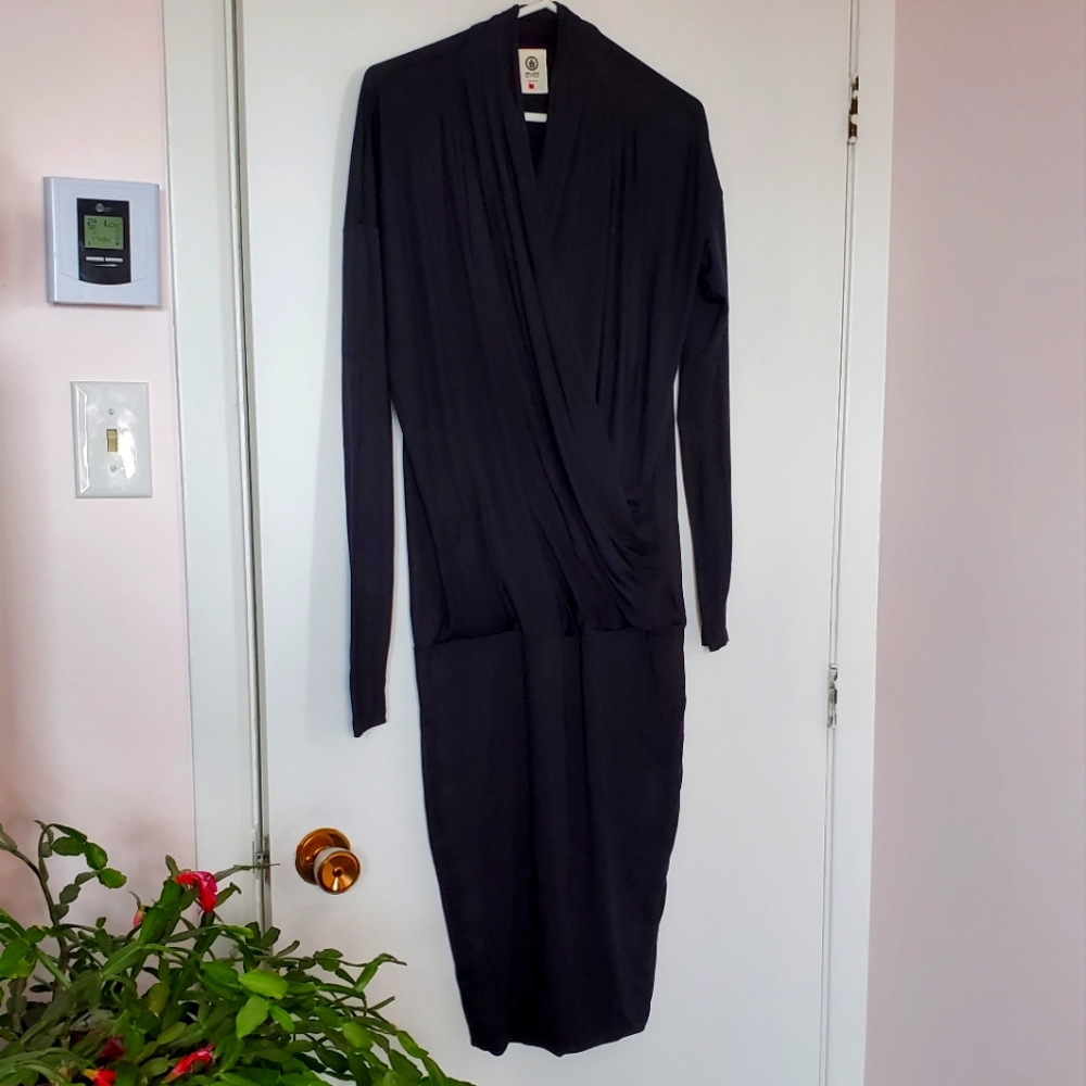 NWOT draped bodycon dress szM